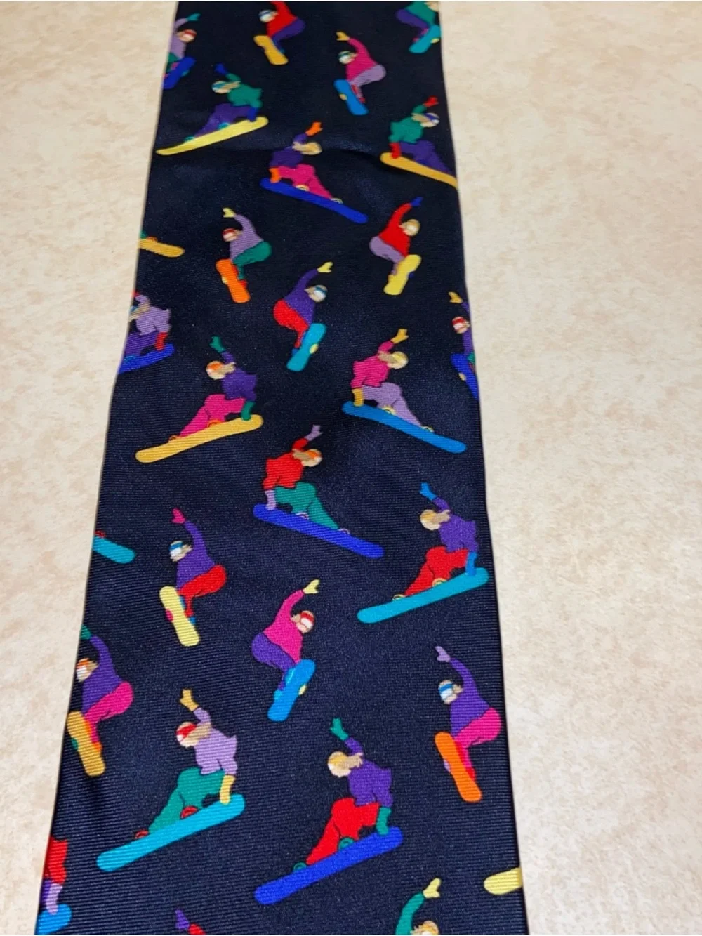 N/A alynn neckwear